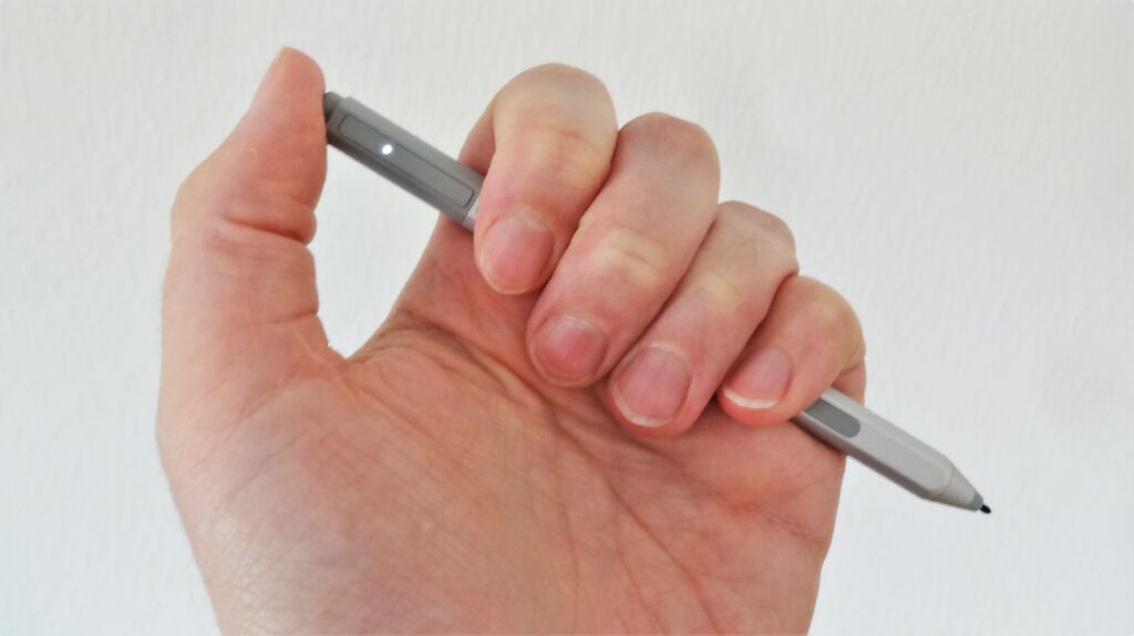 Stifttaste am Surface Pen gedrückt halten